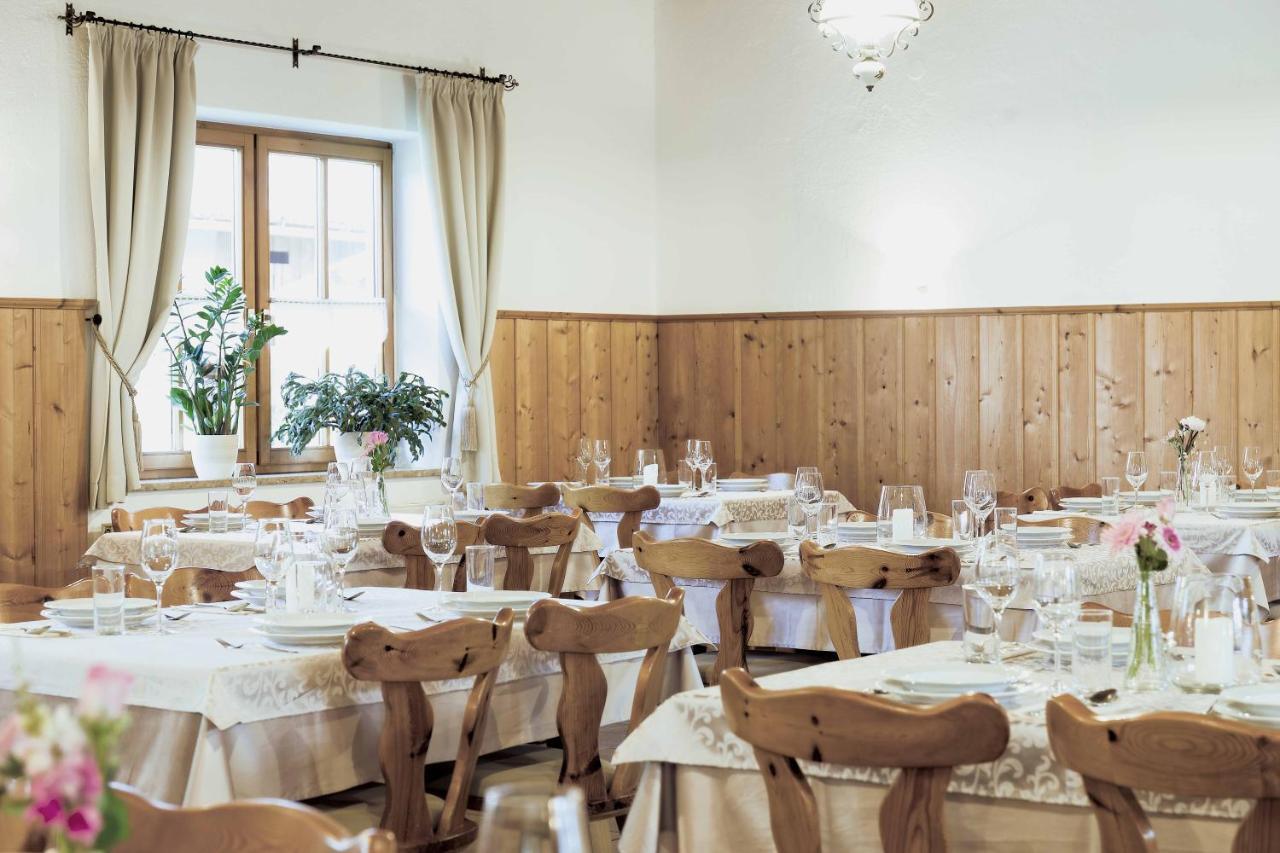 Landhof Lazarus Hotel Mooskirchen Ngoại thất bức ảnh